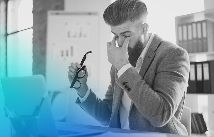 oftalmólogo Jorge Montaño